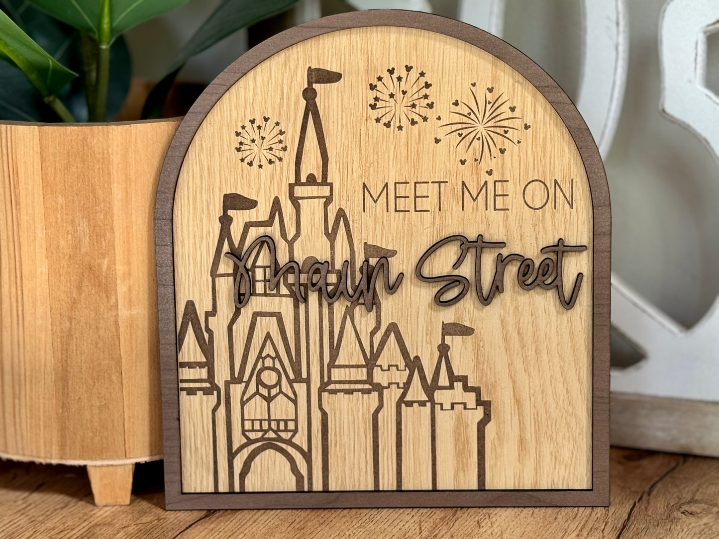 “Meet Me on Main Street” Castle Scene Decor