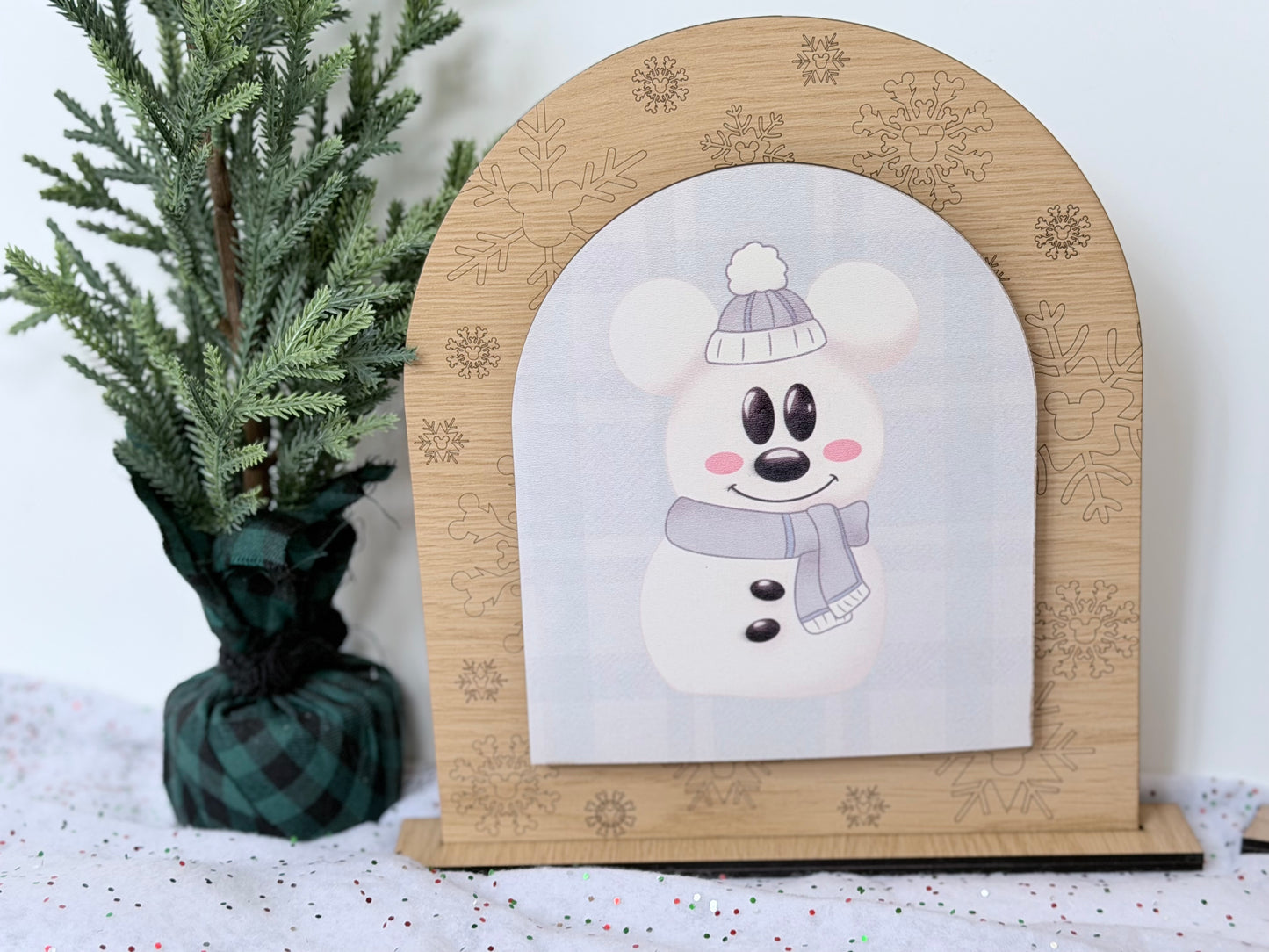 Wintery Snowmen Arches (Sold Separately)
