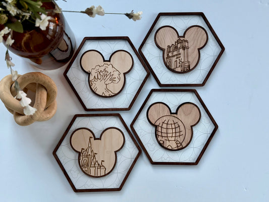Mouse‑Inspired Hexagon Park Icon Decor