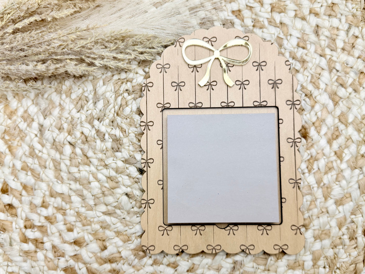 Coquette Bow Wooden Sticky Note Holder – 4 Elegant Designs with Gold Details |  Optional Personalization – Desk Organizer for Home, Office, or Teacher Gifts