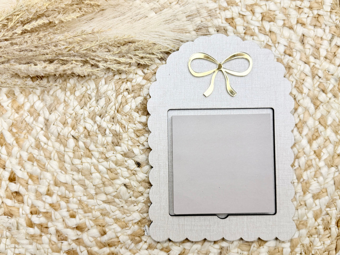 Coquette Bow Wooden Sticky Note Holder – 4 Elegant Designs with Gold Details |  Optional Personalization – Desk Organizer for Home, Office, or Teacher Gifts