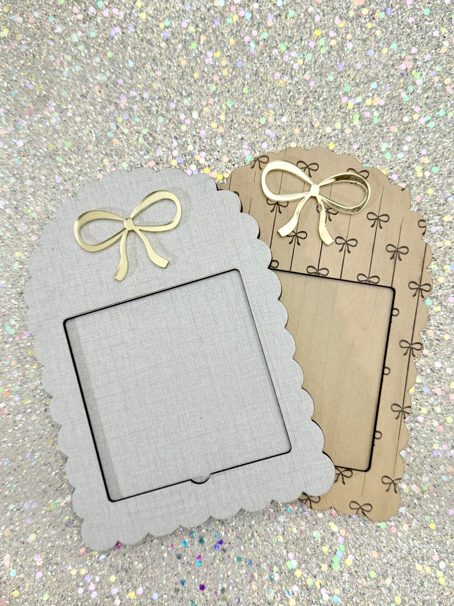 Coquette Bow Wooden Sticky Note Holder – 4 Elegant Designs with Gold Details |  Optional Personalization – Desk Organizer for Home, Office, or Teacher Gifts