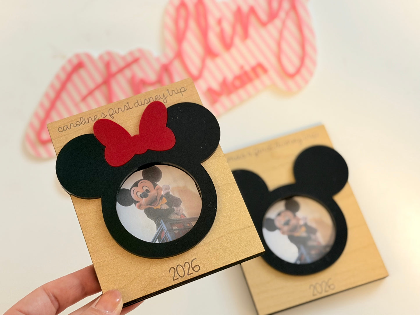 Mini Magnetic Mouse Frame - my first trip - Personalizable