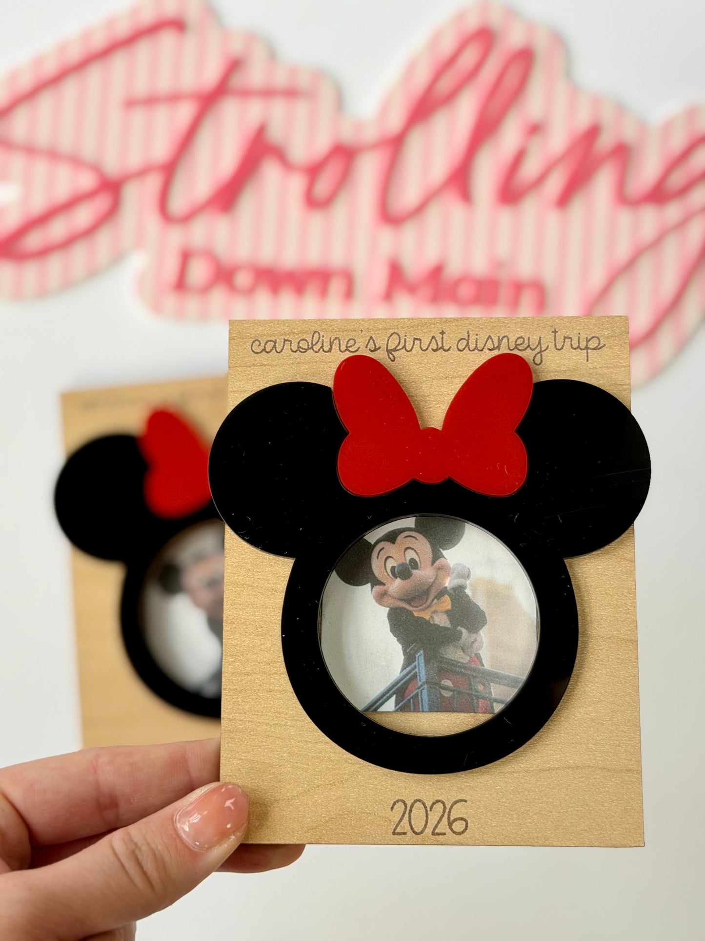 Mini Magnetic Mouse Frame - my first trip - Personalizable